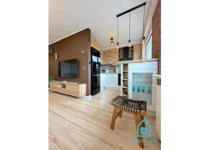 Postcard Apartment Scenic Escape 10 Minutes To Gdansk Old Town And Seaside